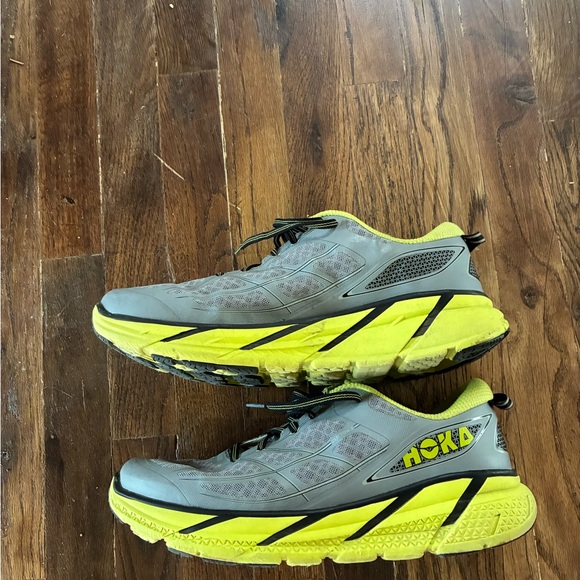 Hoka Gray and Yellow Athletic Shoes with Dynamic Design Barely Used - Picture 4 of 7